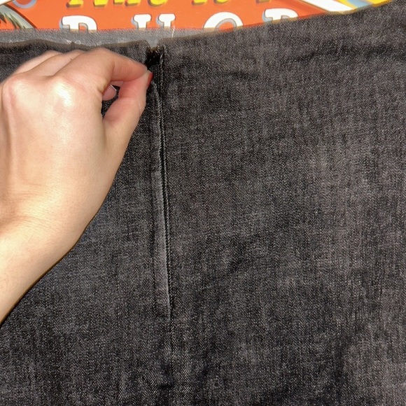 GOTHIC PUNK SUSPENDER DARK GREY BODYCON SKIRT WITH SILVER DETAILS - Picture 7 of 8